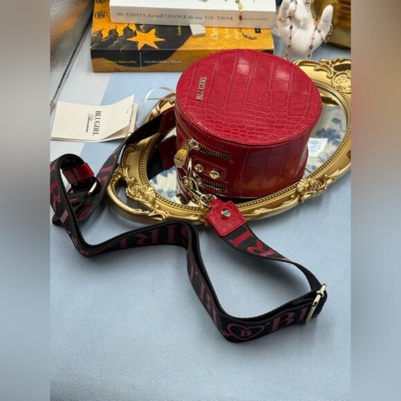 🆕 BLUGIRL 🧿 NWT Linea Rosso Red Croc Round Mini Purse, Logo Strap - Picture 15 of 15